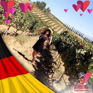 Meet your Posher, Natalie